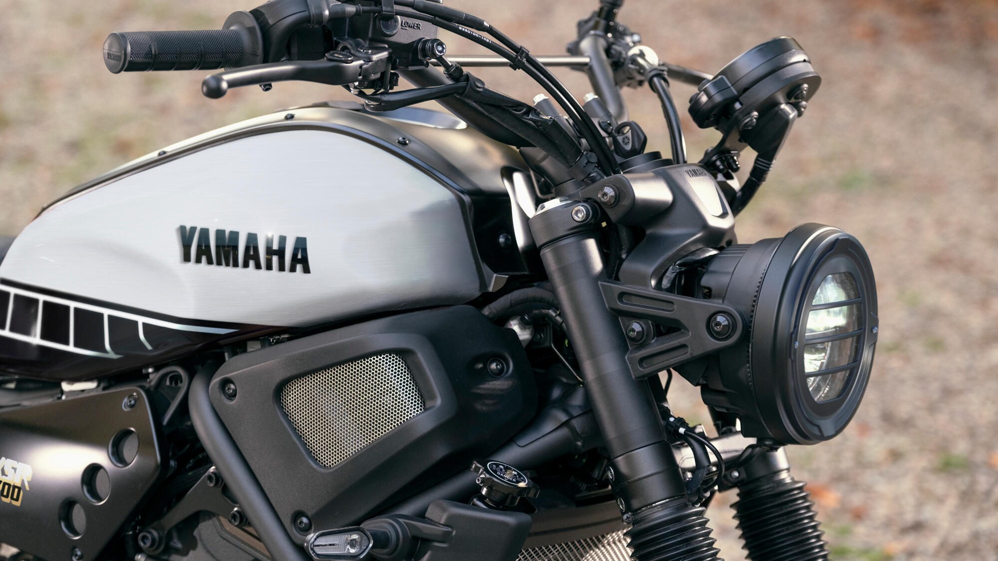 2023-Yamaha-XS700SV-EU-Detail-001-03