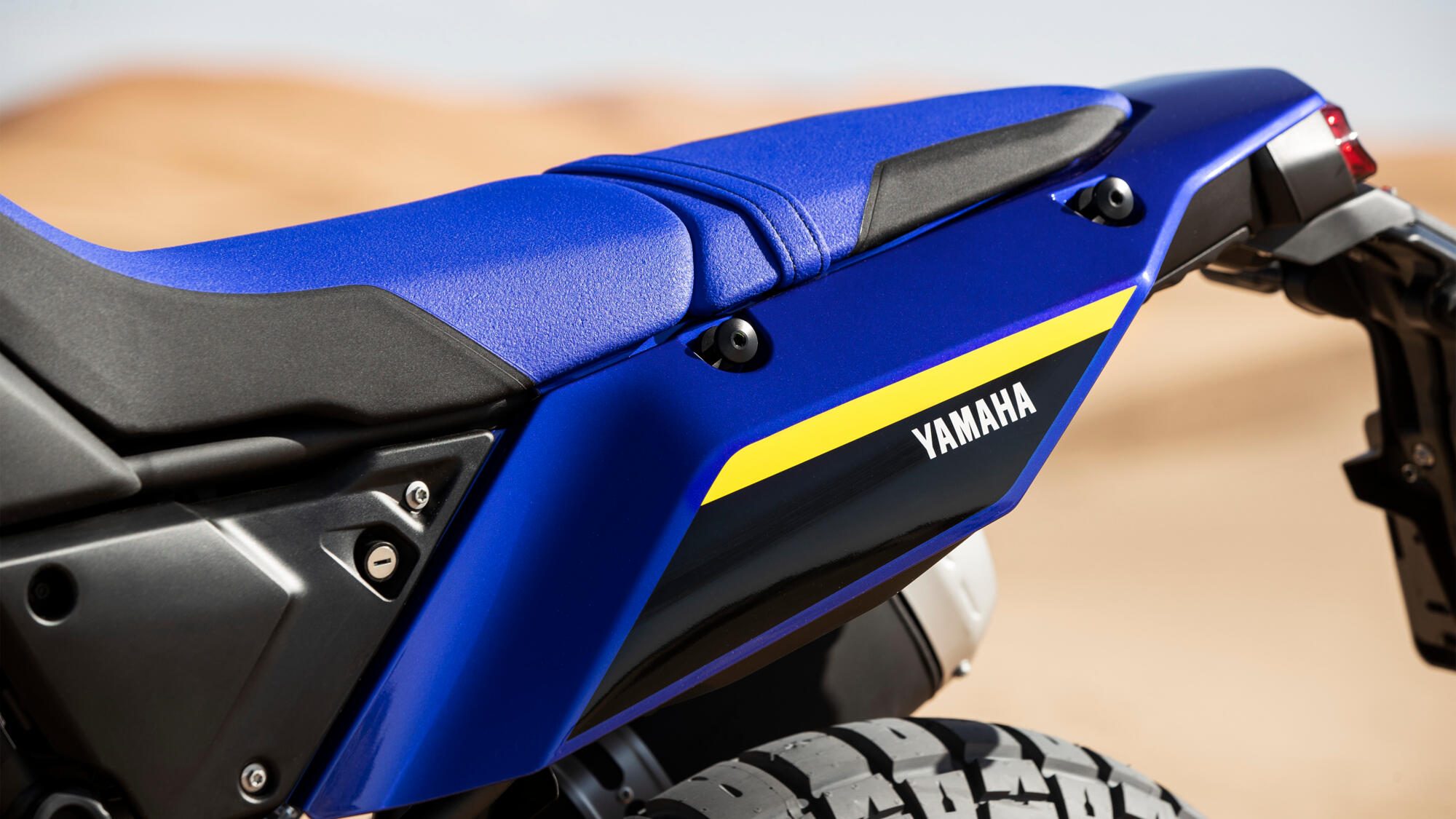 2023-Yamaha-XTZ700D-EU-Detail-002-03