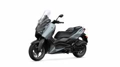 2025-Yamaha-XMAX125ASP-EU-Ceramic_Grey-Studio-007-03