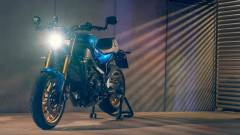2022-Yamaha-XS850-EU-Legend_Blue-Static-002-03