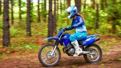 2023-Yamaha-TTR125LWE-EU-Icon_Blue-Action-002-03