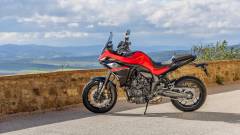 2025-Yamaha-MT07TR-EU-Redline-Static-003-03